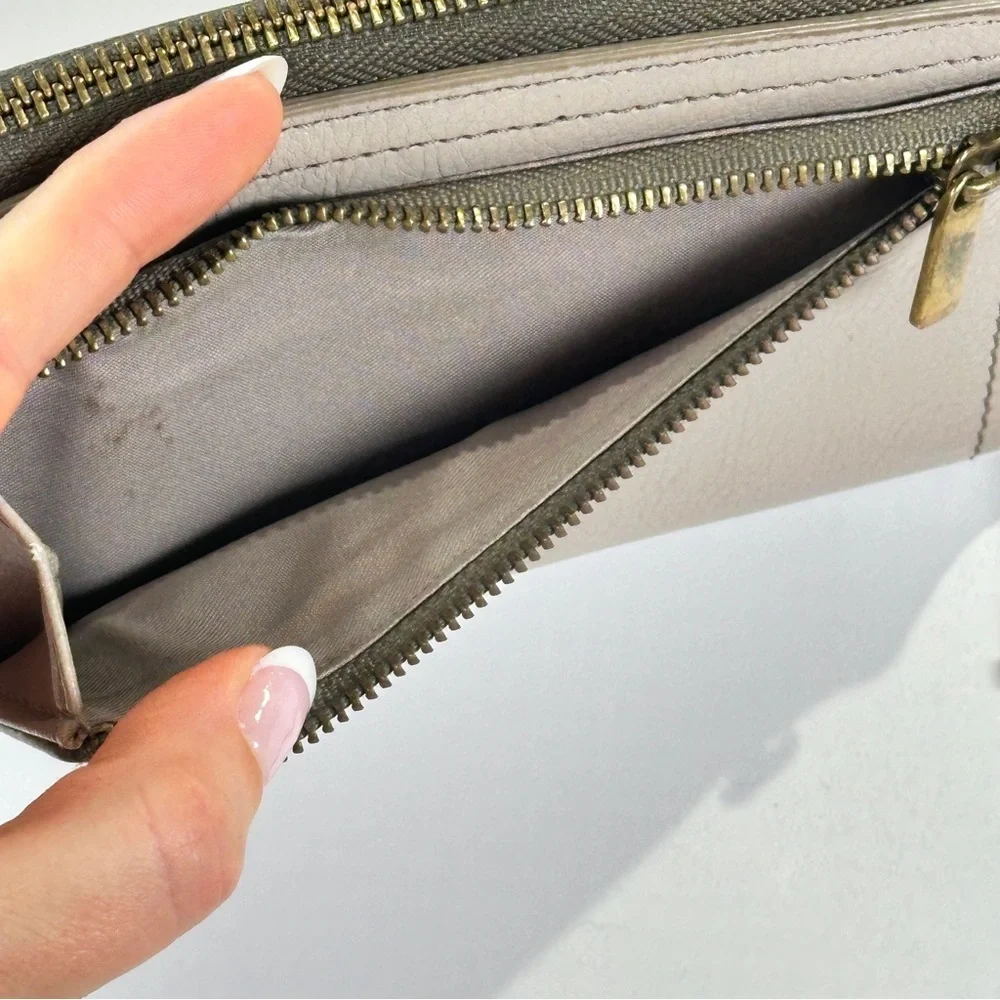 Fossil Wristlet Wallet Zip Around Leather Beige - Picture 5 of 13